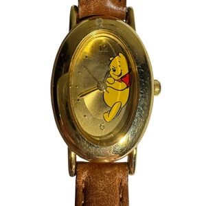 Disney Winnie‎ The Pooh Vintage Watch Leather Band Oval Collector Nostalgia Cute